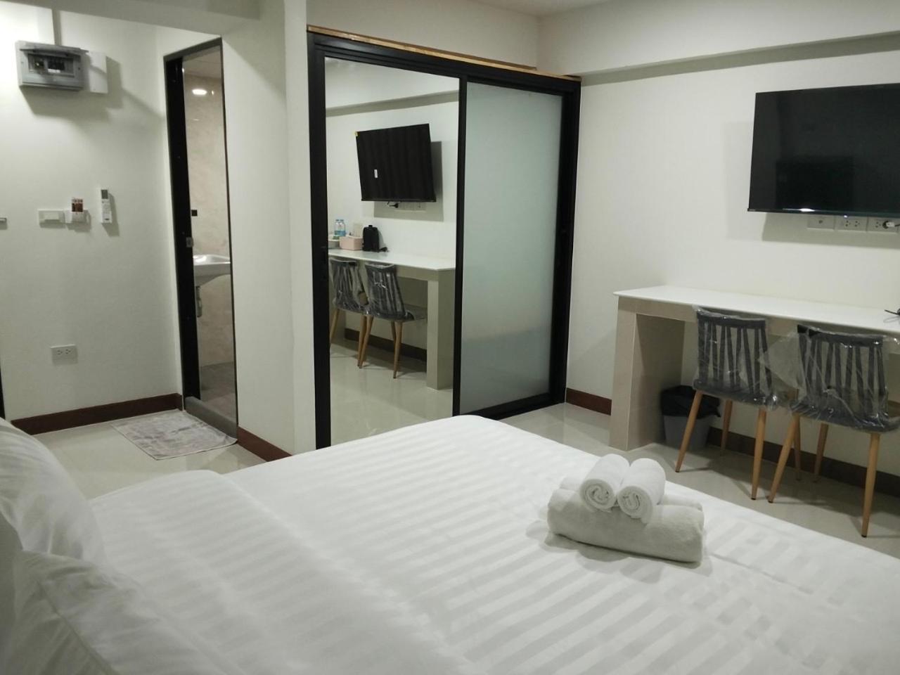 Money Apartment Bangkok